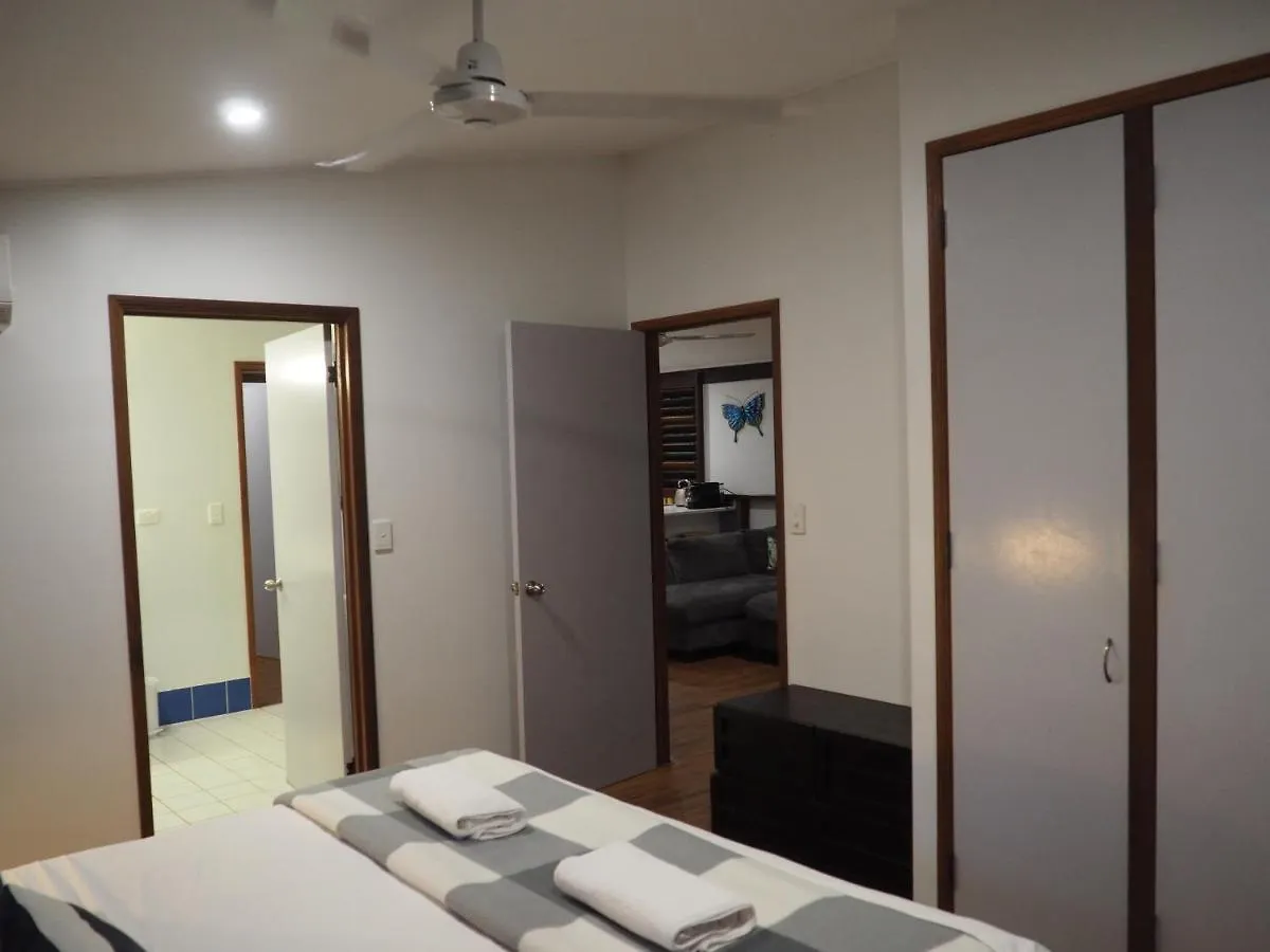 Villa Cassawong Cottages Mission Beach Australia