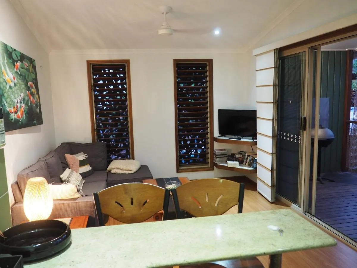 Cassawong Cottages Mission Beach 0*,  Australia