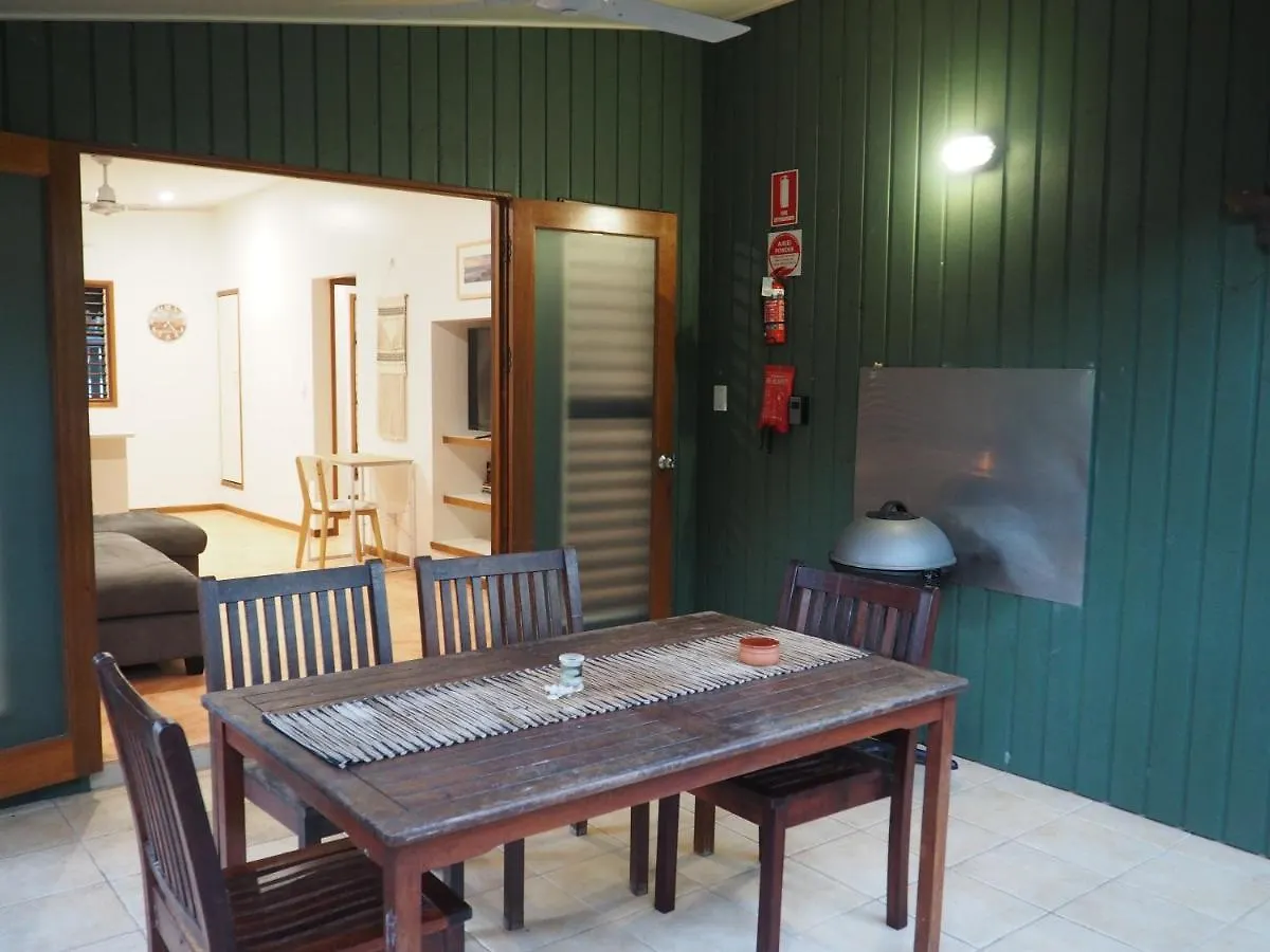 Cassawong Cottages Mission Beach Villa