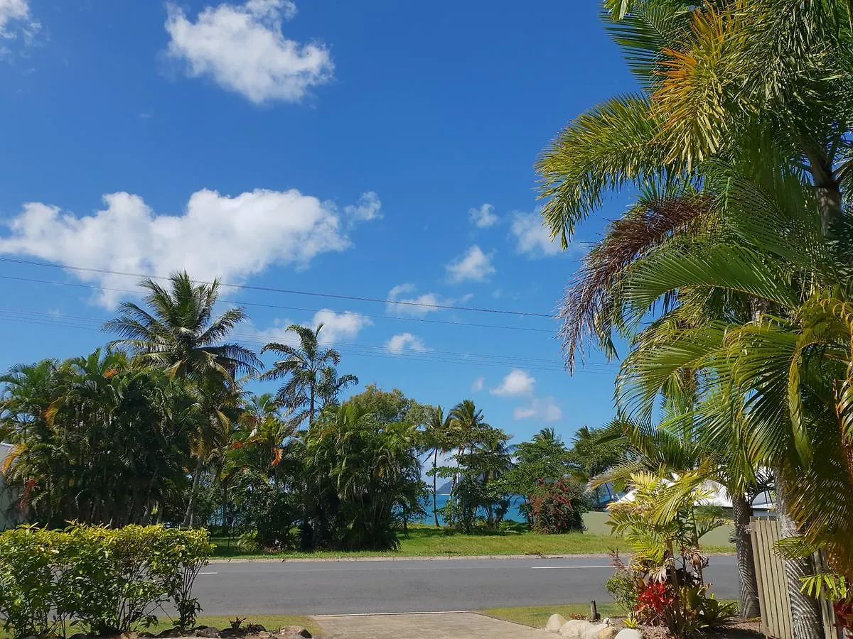 Cassawong Cottages Mission Beach