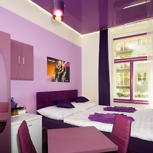 Colours - Your 7 Colour Experience In Centre Of Prague