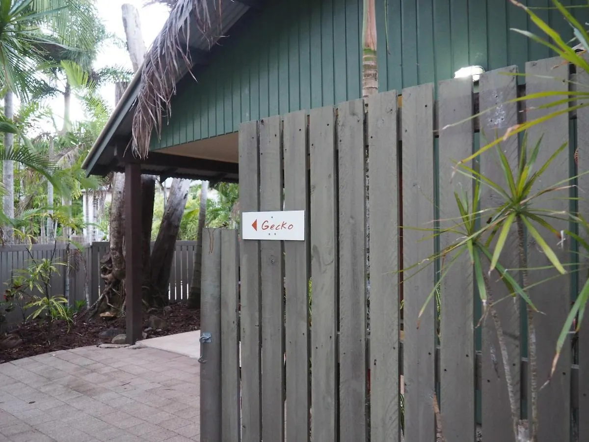Cassawong Cottages Mission Beach 0*,  Australia