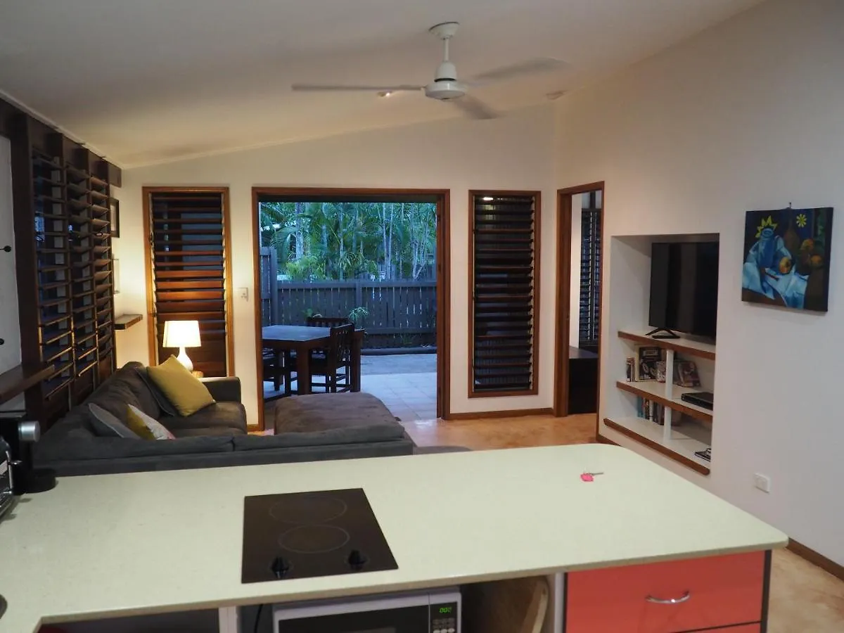 Villa Cassawong Cottages Mission Beach