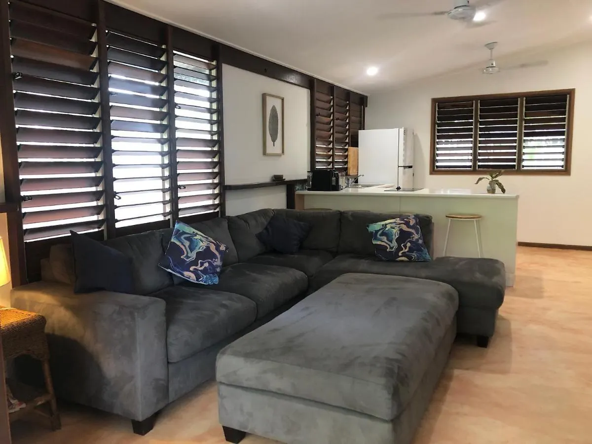 Villa Cassawong Cottages Mission Beach